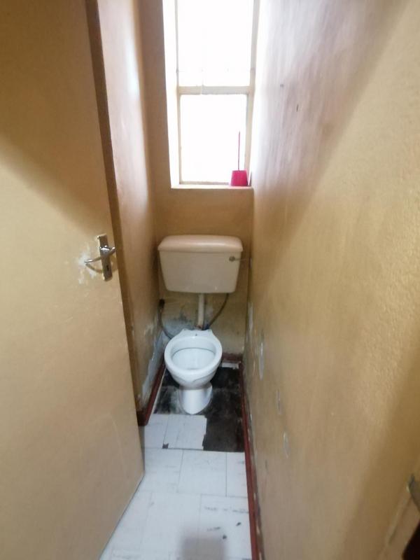 2 Bedroom Property for Sale in Pretoria Central Gauteng