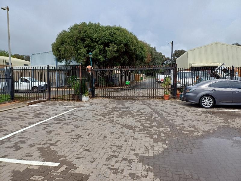 To Let commercial Property for Rent in Hennopspark Gauteng