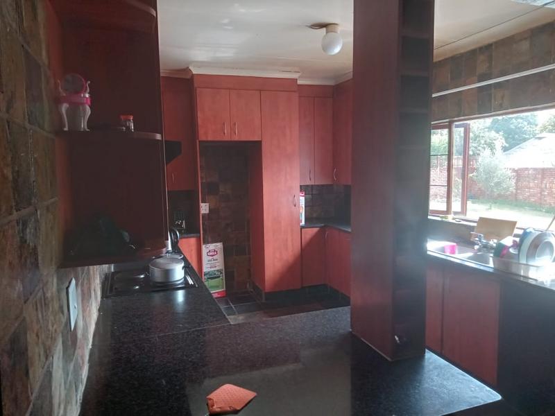 3 Bedroom Property for Sale in Kwaggasrand Gauteng