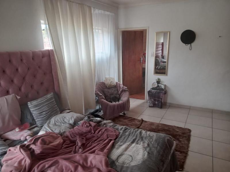 3 Bedroom Property for Sale in Kwaggasrand Gauteng