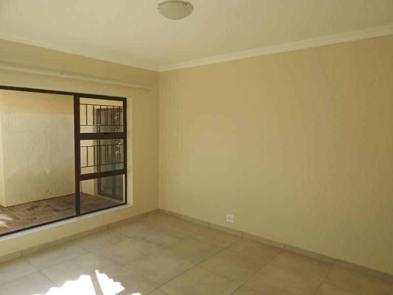 3 Bedroom Property for Sale in Waterkloof Ridge Gauteng