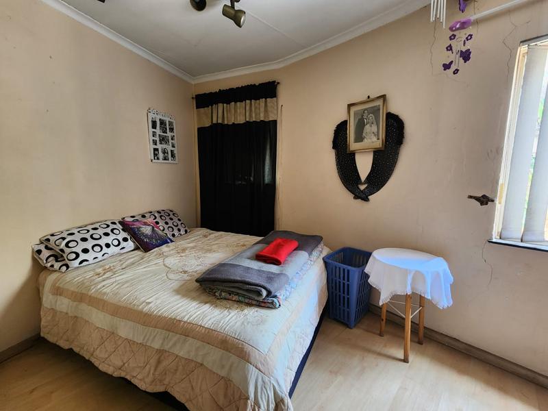 4 Bedroom Property for Sale in Verwoerdpark Gauteng