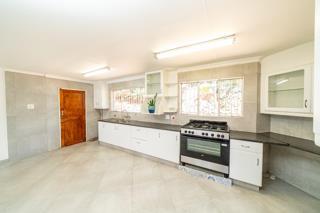 3 Bedroom Property for Sale in Mulbarton Gauteng