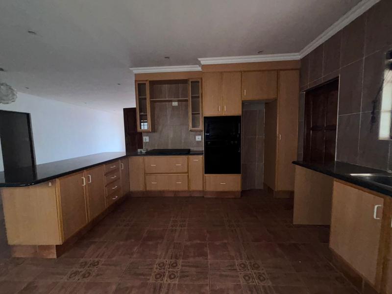 3 Bedroom Property for Sale in Fairland Gauteng