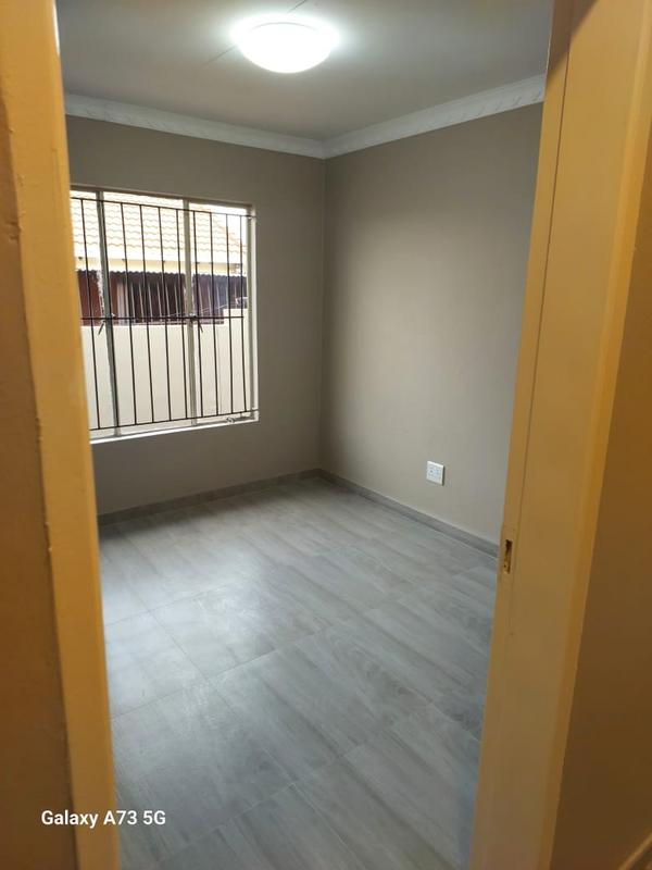 To Let 3 Bedroom Property for Rent in Olievenhoutbosch Gauteng