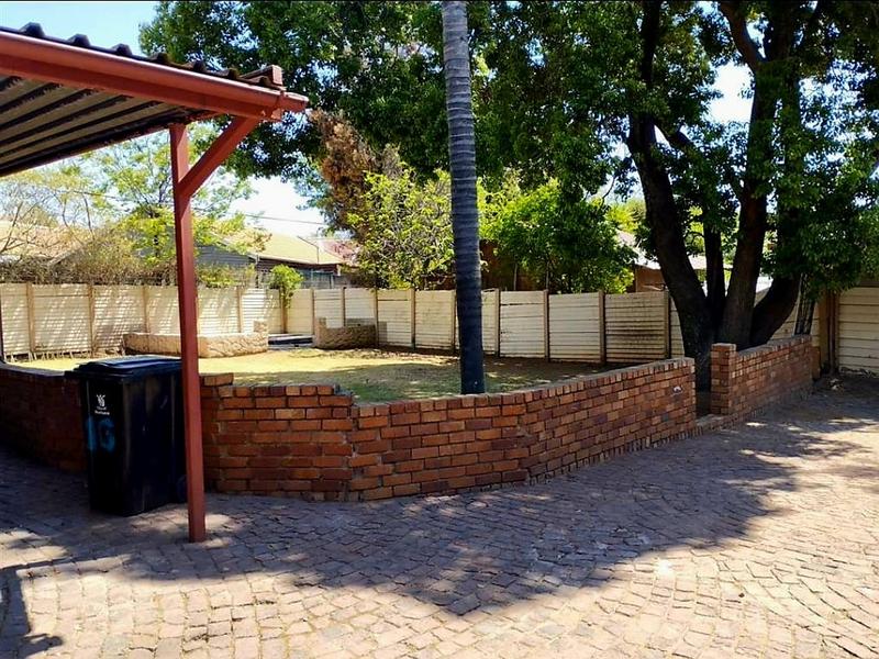 4 Bedroom Property for Sale in Illiondale Gauteng