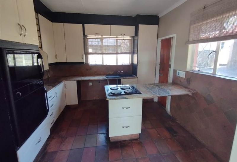 4 Bedroom Property for Sale in Illiondale Gauteng