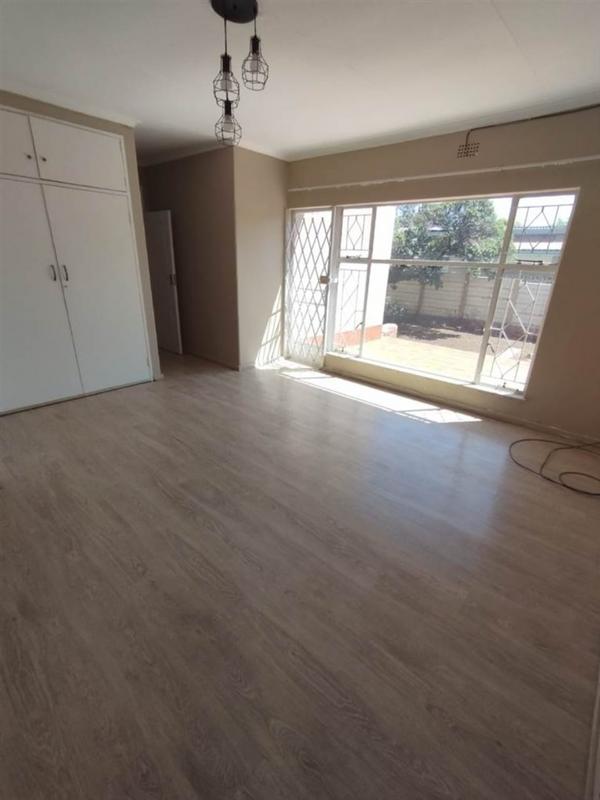 4 Bedroom Property for Sale in Illiondale Gauteng