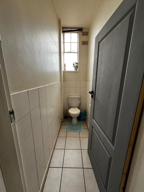 To Let 2 Bedroom Property for Rent in Symhurst Gauteng