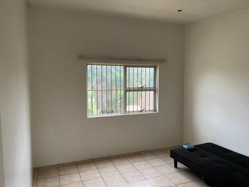 To Let 2 Bedroom Property for Rent in Wychwood Gauteng