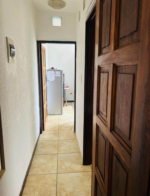 To Let 1 Bedroom Property for Rent in Edenvale Gauteng