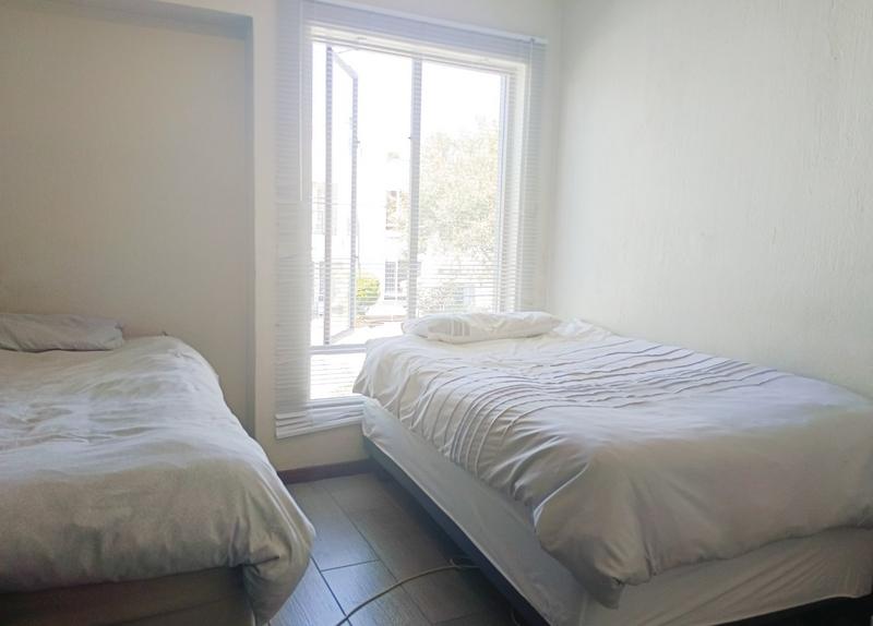 To Let 2 Bedroom Property for Rent in Broadacres Gauteng