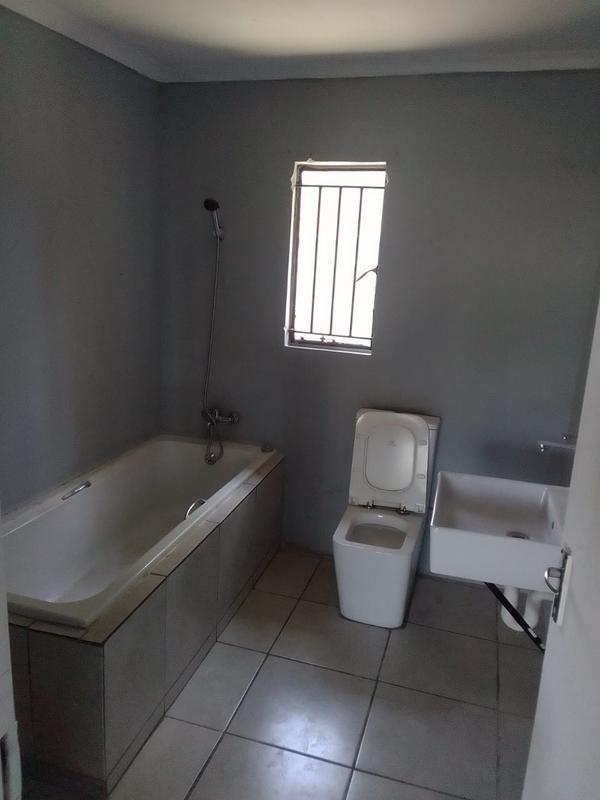 To Let 1 Bedroom Property for Rent in Minnebron Gauteng