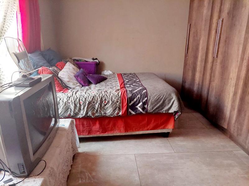 3 Bedroom Property for Sale in Lotus Gardens Gauteng