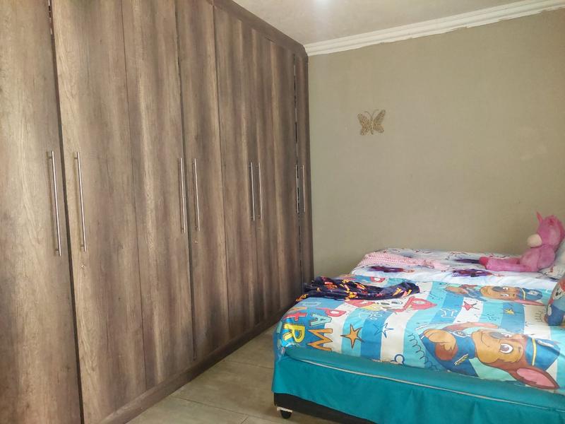 3 Bedroom Property for Sale in Lotus Gardens Gauteng