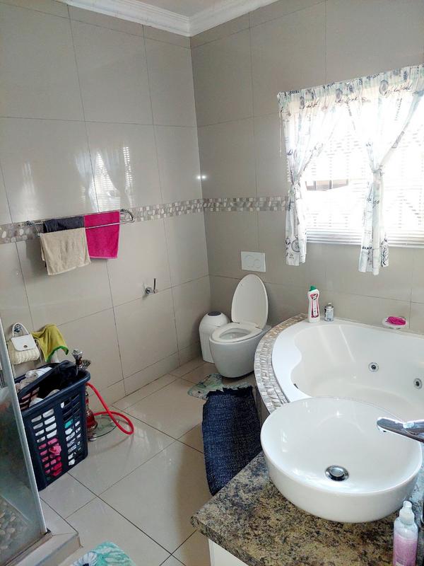 3 Bedroom Property for Sale in Lotus Gardens Gauteng