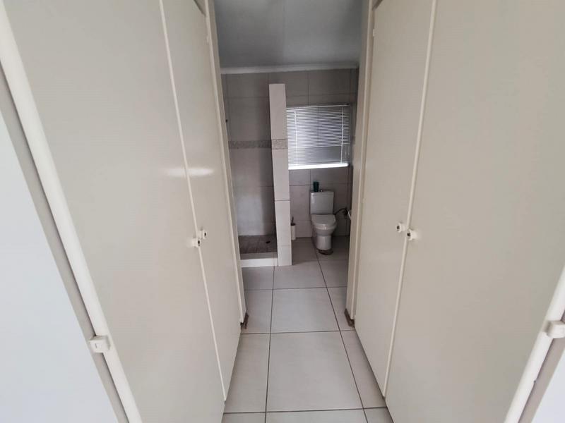 To Let 3 Bedroom Property for Rent in Rooihuiskraal Gauteng