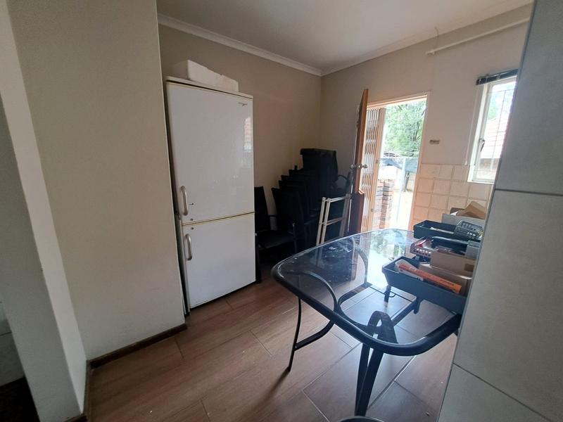 To Let 3 Bedroom Property for Rent in Rooihuiskraal Gauteng