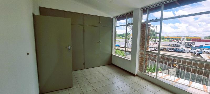 3 Bedroom Property for Sale in Clubview Gauteng