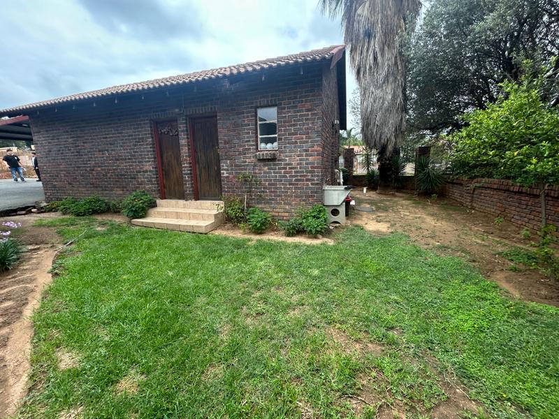 4 Bedroom Property for Sale in The Reeds Gauteng