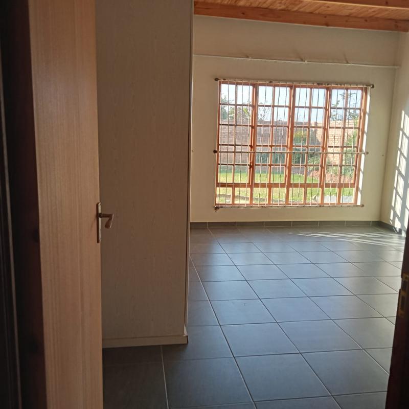 3 Bedroom Property for Sale in Raslouw Gauteng