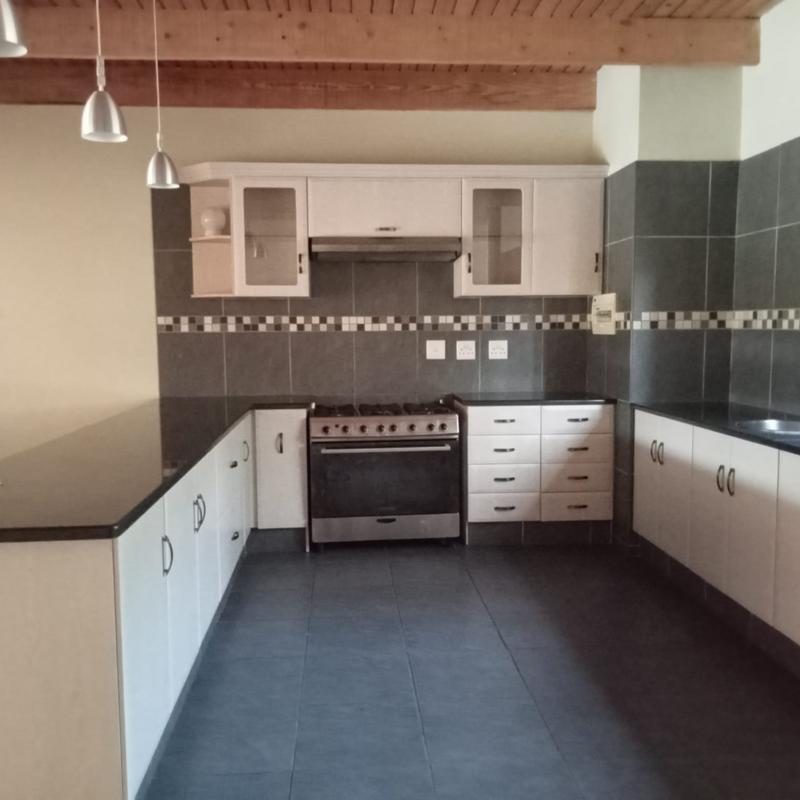 3 Bedroom Property for Sale in Raslouw Gauteng