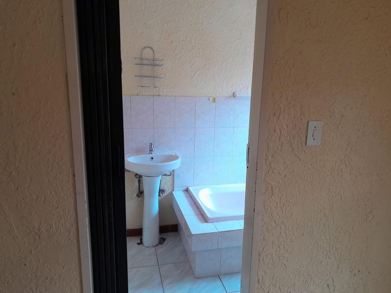 3 Bedroom Property for Sale in Soshanguve Gauteng