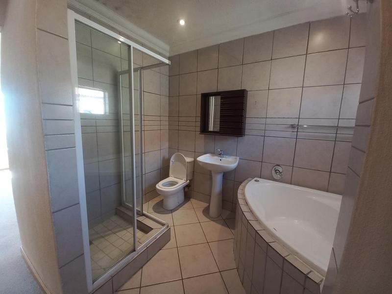 To Let 3 Bedroom Property for Rent in Vanderbijlpark Gauteng