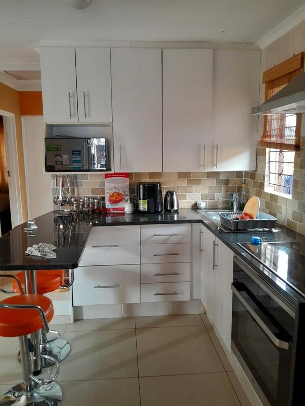 3 Bedroom Property for Sale in Protea Glen Gauteng