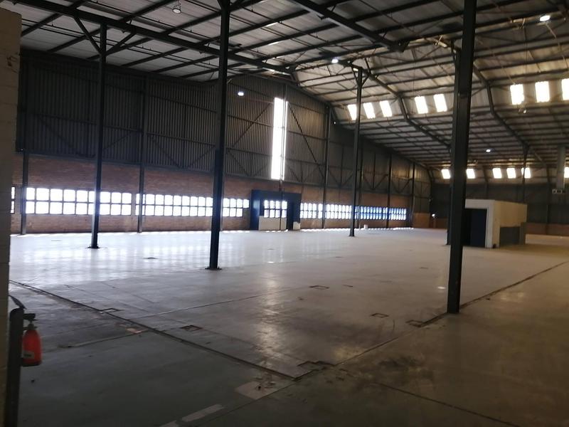 To Let commercial Property for Rent in Halfway House Gauteng