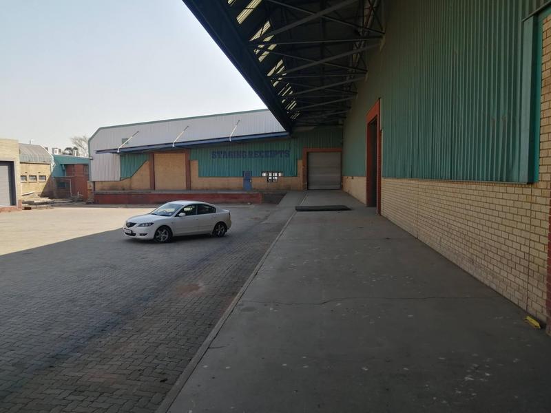 To Let commercial Property for Rent in Halfway House Gauteng