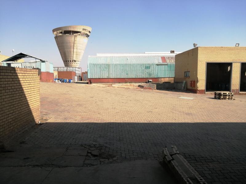 To Let commercial Property for Rent in Halfway House Gauteng