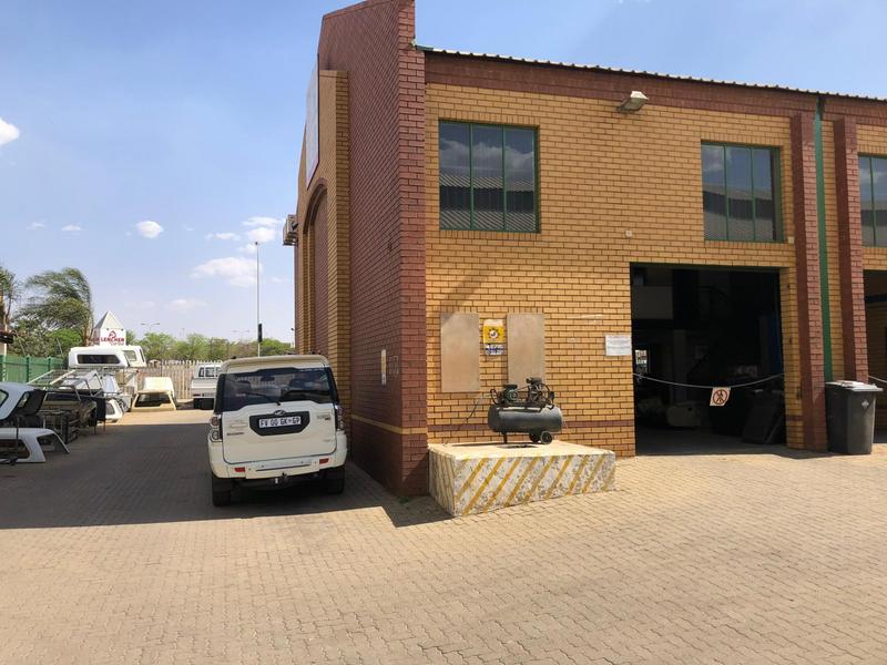 To Let commercial Property for Rent in Hennopspark Gauteng