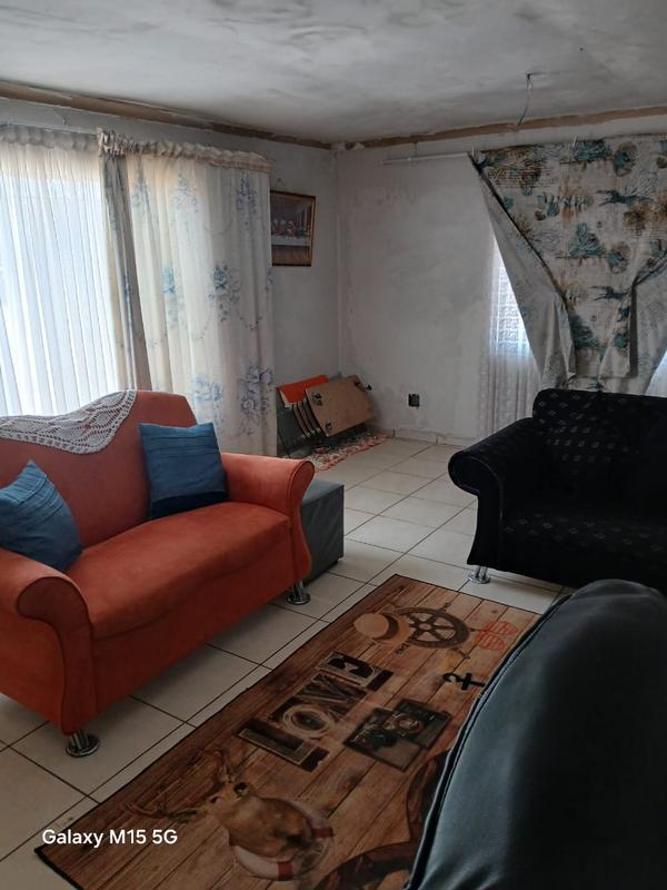 3 Bedroom Property for Sale in Lenasia South Gauteng