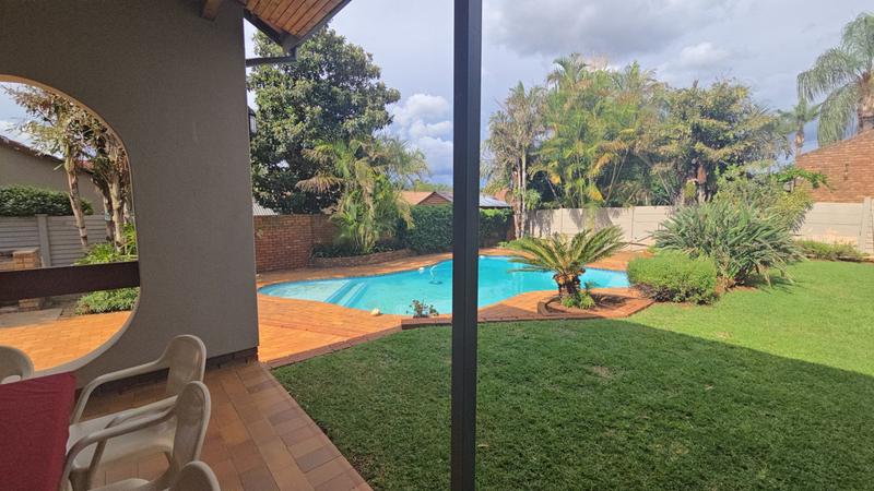 4 Bedroom Property for Sale in Magalieskruin Gauteng