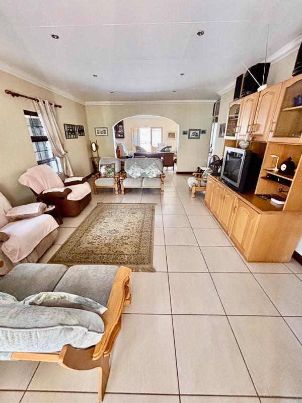 4 Bedroom Property for Sale in Montana Park Gauteng