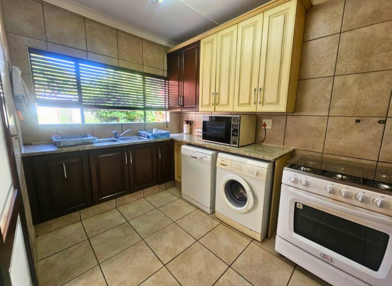 3 Bedroom Property for Sale in Glen Marais Gauteng