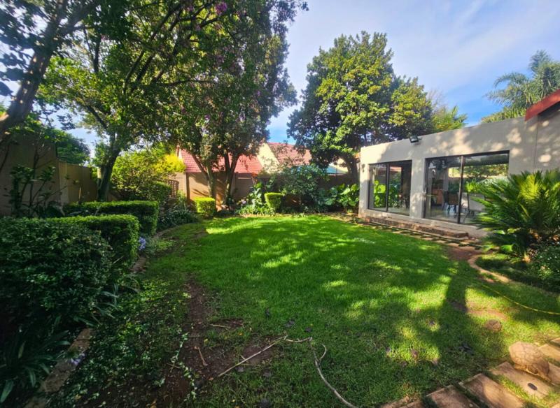 3 Bedroom Property for Sale in Glen Marais Gauteng