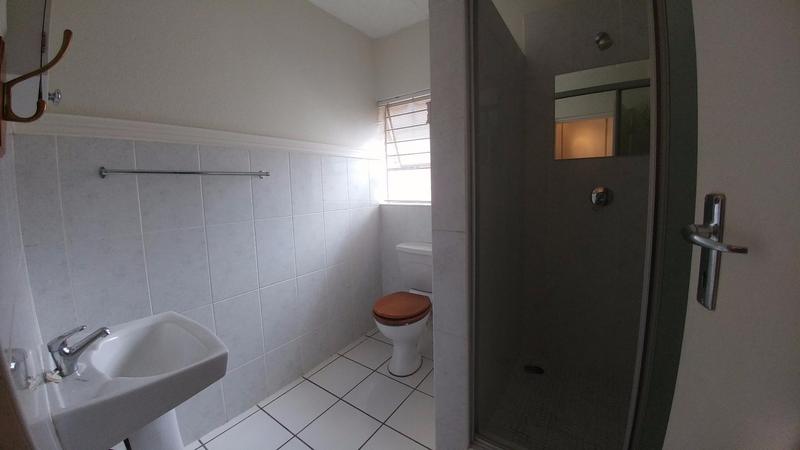 To Let 2 Bedroom Property for Rent in Morningside Gauteng