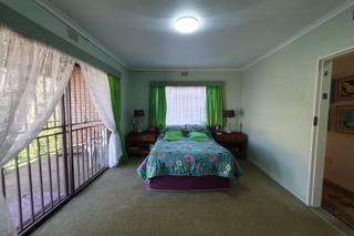 6 Bedroom Property for Sale in Kibler Park Gauteng