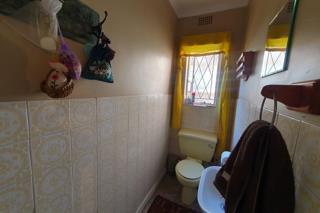 6 Bedroom Property for Sale in Kibler Park Gauteng