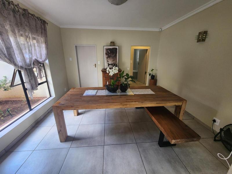 To Let 3 Bedroom Property for Rent in Waterkloof Ridge Gauteng