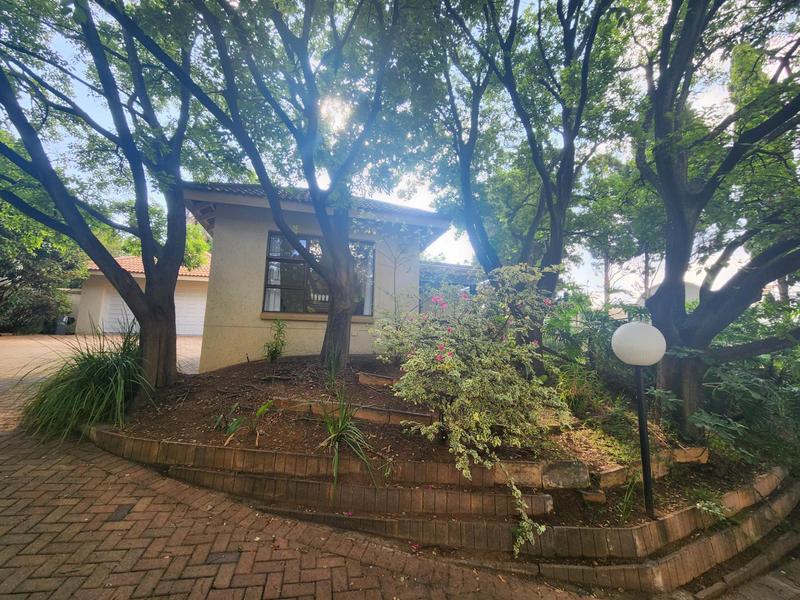 To Let 3 Bedroom Property for Rent in Waterkloof Ridge Gauteng