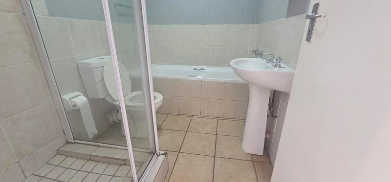 To Let 2 Bedroom Property for Rent in Comet Gauteng