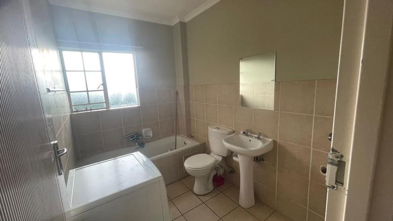 To Let 2 Bedroom Property for Rent in Valhalla Gauteng