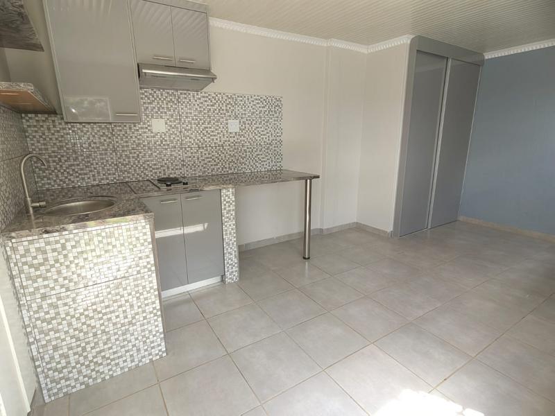 To Let 1 Bedroom Property for Rent in Isandovale Gauteng