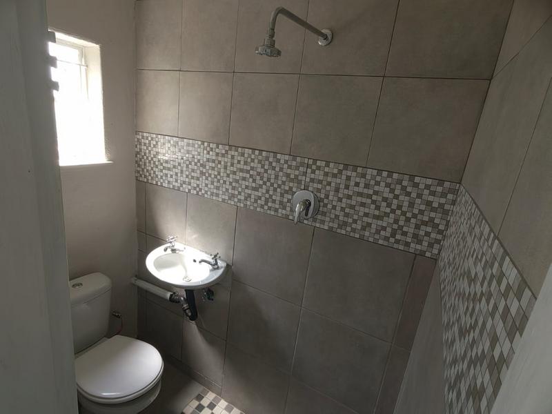 To Let 1 Bedroom Property for Rent in Isandovale Gauteng