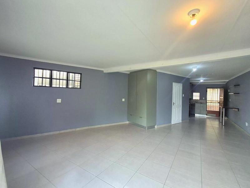 To Let 1 Bedroom Property for Rent in Isandovale Gauteng