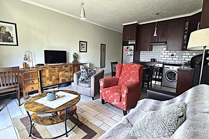 1 Bedroom Property for Sale in Bedfordview Gauteng