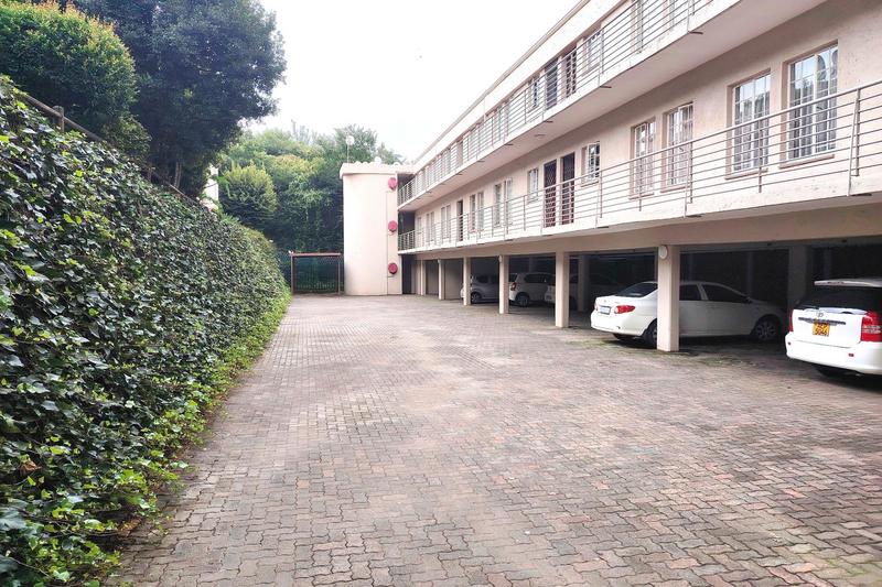 1 Bedroom Property for Sale in Bedfordview Gauteng